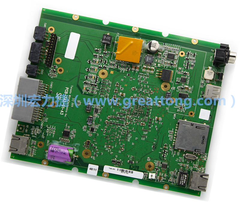 提出實驗數(shù)據(jù)佐證OSP表面處理的焊接強(qiáng)度比ENIG表面處理PCB來得強(qiáng)。但也證實OSP的焊錫強(qiáng)度會隨著時間老化而變差，所以，產(chǎn)品賣到市場上越久，其不良率應(yīng)該會越高